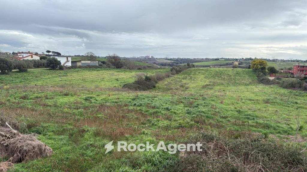 Terreno - Villa via del Tronco, Aprilia - photo 1