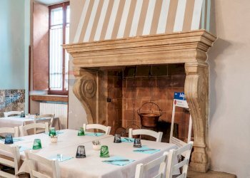 Sala da pranzo - Locale Commerciale via Umberto I
 
66, Flero - foto 13