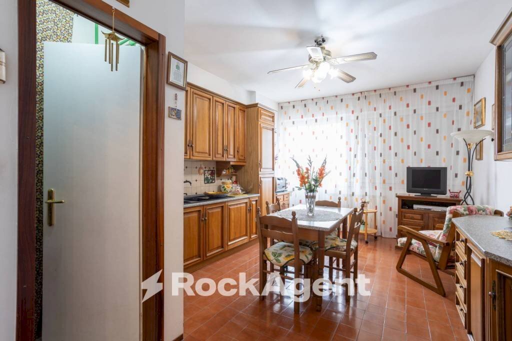 Cucina - Trilocale via Marco Mastacchi, 238, Livorno - foto 2