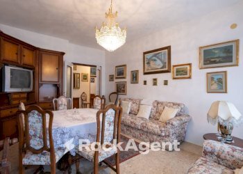 Salone - Trilocale via Marco Mastacchi, 238, Livorno - foto 1