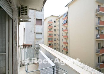 Balcone - Bilocale via Calpurnio Fiamma, 130, Roma - foto 10