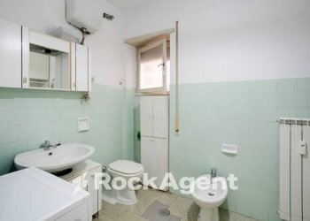 Bagno - Bilocale via Calpurnio Fiamma, 130, Roma - foto 14