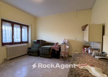 Salone - Villa contrada Feudo da Sole, 23, Basciano - foto 12