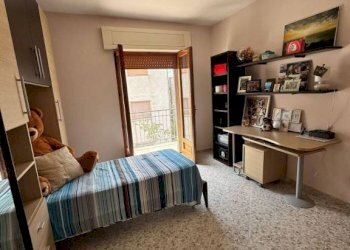 Camera da letto - Three-room apartment via Pozzo Donato, 29, Trecchina - photo 29