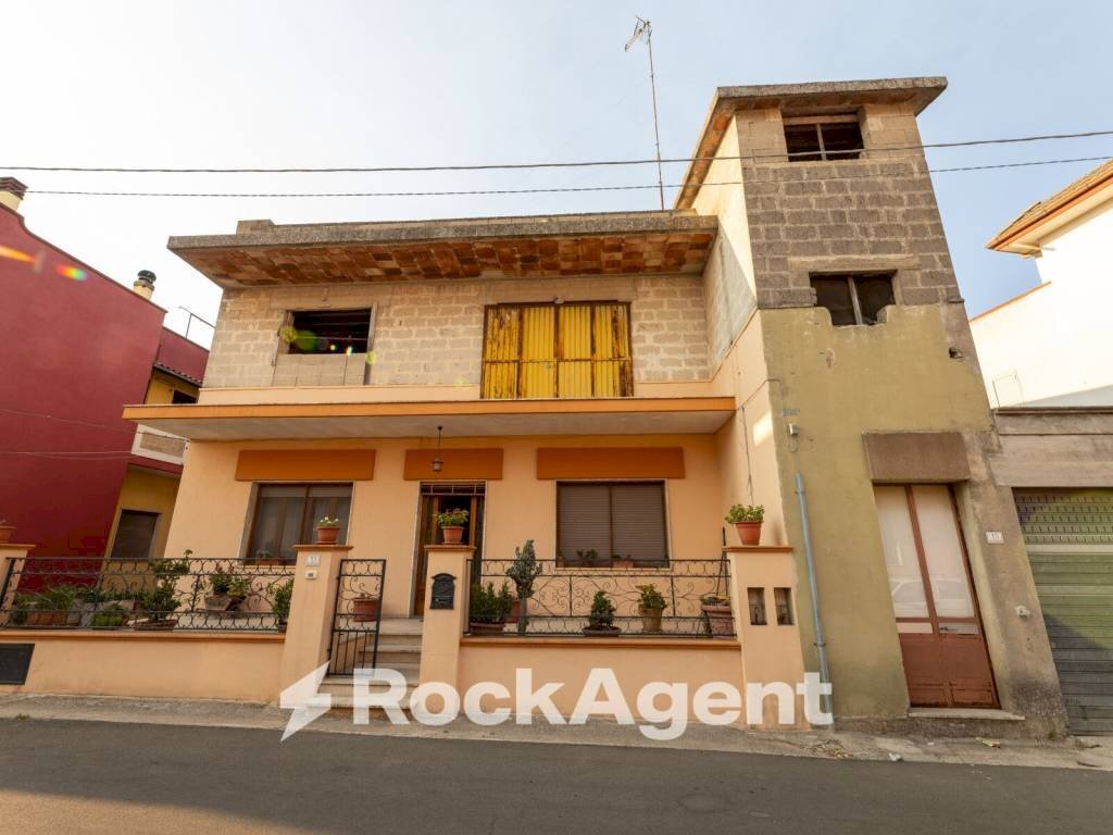 Facciata - Apartment via Pietro Maroncelli, 15, Ruffano - photo 2