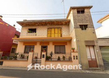 Facciata - Apartment via Pietro Maroncelli, 15, Ruffano - photo 2