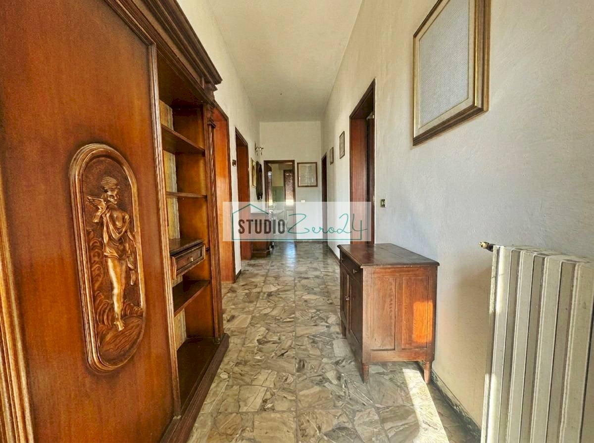 Foto 2 - Casa indipendente viale della repubblica, Massa - foto 2