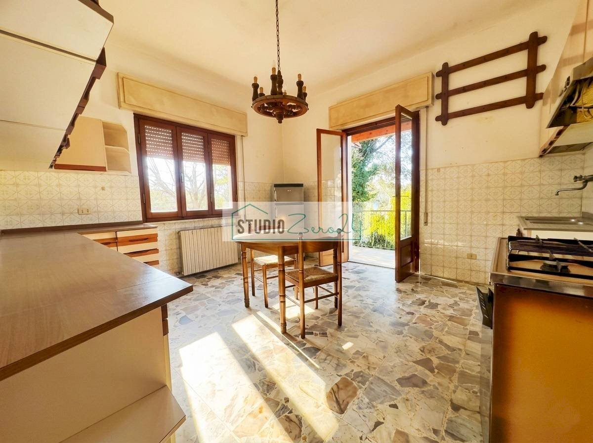 Foto 3 - Casa indipendente viale della repubblica, Massa - foto 3