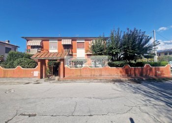 Foto 2 - Quadrilocale Via Tulipani, Camaiore - foto 2