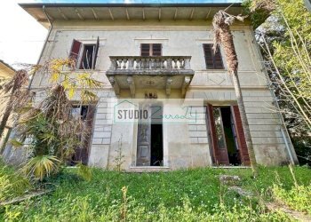 Foto 1 - Villa via della costa
 
50, Camaiore - photo 1