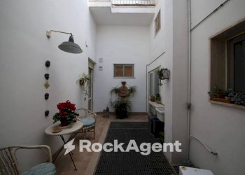 Cortile interno - Stabile - Palazzo via Bari, Brindisi - foto 8