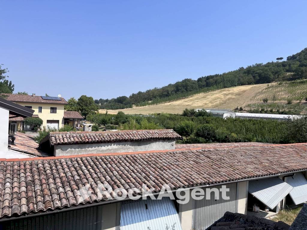 Vista - Three-room apartment via Marconi, 47, Rivanazzano Terme - photo 2
