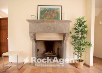 Interno palazzo - Villa strada Madonna dei Mazza, Pesaro - photo 12