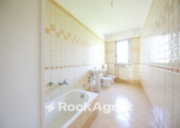 Bagno - Bilocale via Tortona, 84, Alessandria - foto 12