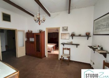 Foto 4 - Trilocale rimembranze
 
22, Amelia - foto 4