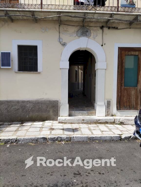Facciata - Casa indipendente via Guglielmo Marconi, 138, Trecchina - foto 1