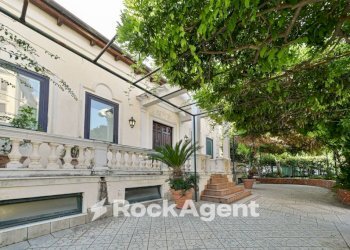 Ingresso - Stabile - Palazzo corso Filangieri, 129, Vico Equense - foto 6