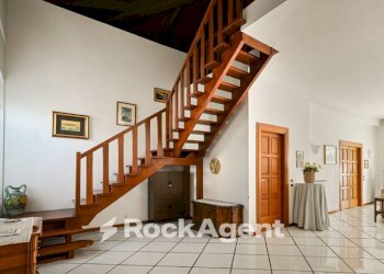 Scala - Stabile - Palazzo corso Filangieri, 129, Vico Equense - foto 12