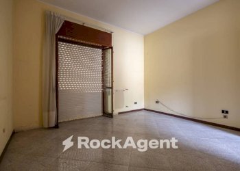 Camera da letto - Trilocale via Aquileia, 39, Catanzaro - foto 12