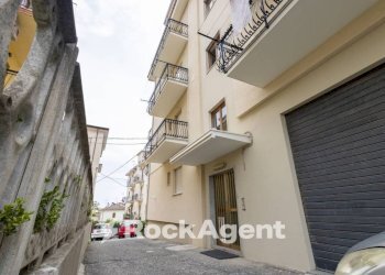 Facciata - Trilocale via Aquileia, 39, Catanzaro - foto 36