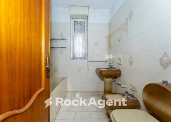 Bagno - Quadrilocale Villaggio Sant'Agata Zona A, 9, Catania - foto 14