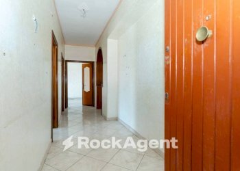 Ingresso - Quadrilocale Villaggio Sant'Agata Zona A, 9, Catania - foto 1