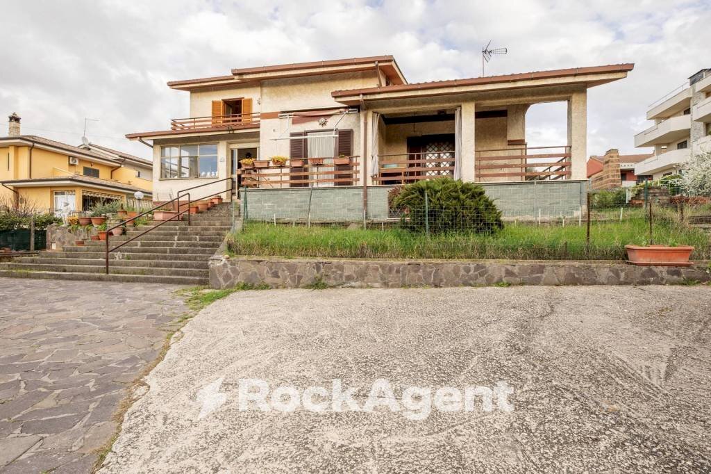 Terreno - Villa via di Valle Muricana, 674, Roma (zona Labaro) - foto 1