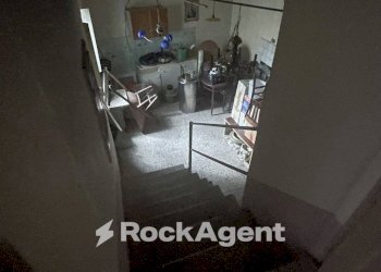 Scala - Trilocale vicolo Caruso, 17, Altavilla Silentina - foto 10