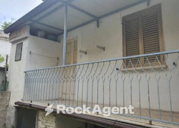 Zona - Casa indipendente via Poerio, Gioiosa Ionica - foto 1