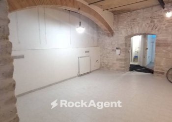 Cantina - Shop via Camponocecchio 15, Genga - photo 9