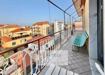 Foto 2 - Trilocale Via Dante Alighieri, Loano - foto 2