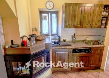 Cucina - Appartamento via delle Scuole, 4, Viterbo - foto 6