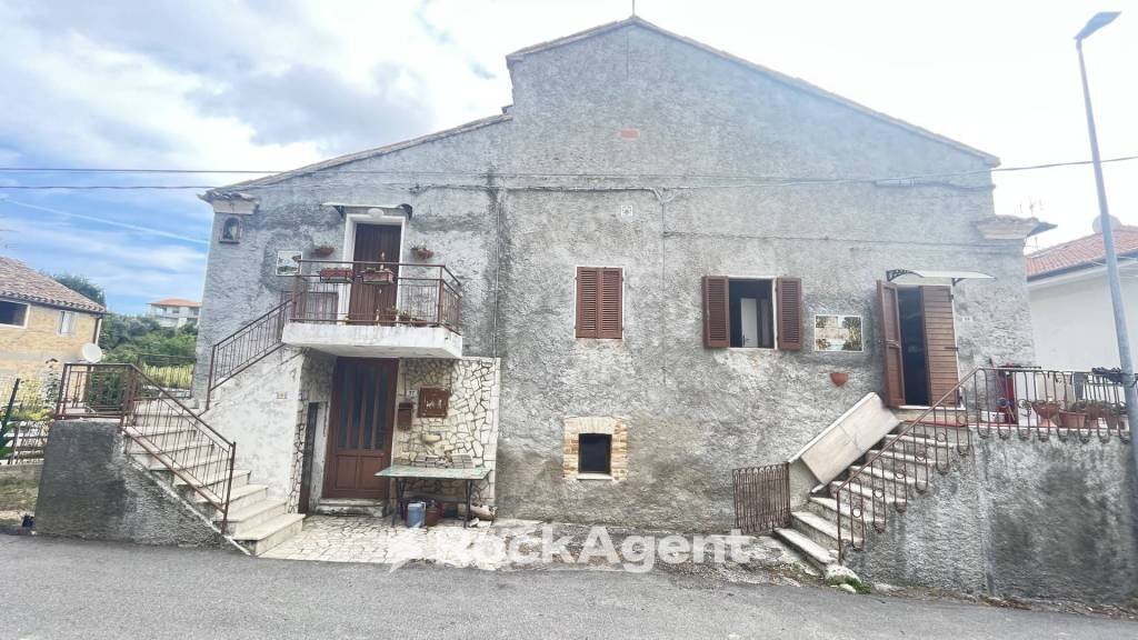 Facciata - Casa indipendente via San Pietro, 21, Sant'Omero - foto 1