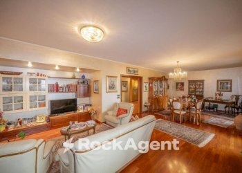 Salone - Appartamento viale Italia, 2, Messina - foto 2