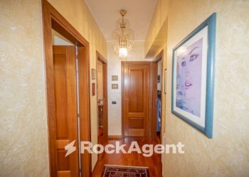 Corridoio - Appartamento viale Italia, 2, Messina - foto 21