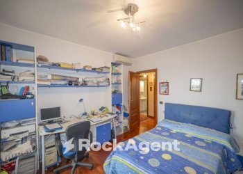 Camera da letto - Appartamento viale Italia, 2, Messina - foto 23