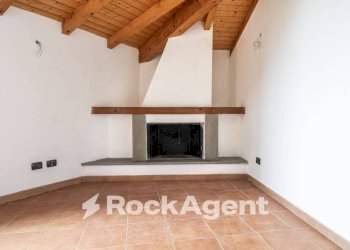 Stanza non arredata - Trilocale Frazione Camolino, Montesegale - foto 8