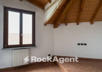 Camera da letto - Trilocale Frazione Camolino, Montesegale - foto 14