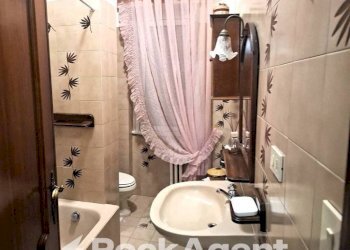 Bagno - Bilocale via Antonello da Messina, 8, Roma - foto 14