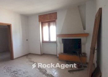 Cucina - Casa indipendente via Fratelli Cervi, 26, Melissano - foto 13