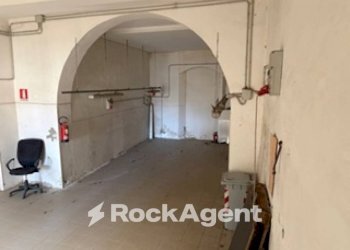 Magazzino - Warehouse via Giro delle Mura Sud, 47, Empoli - photo 11