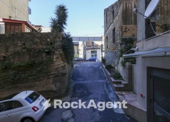 Cortile interno - Office via Edmondo Buccarelli, 4, Catanzaro - photo 17