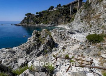 Vista - Four-room apartment via San Martino, Stalettì - photo 2