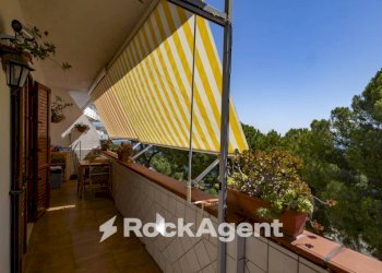 Terrazzo - Four-room apartment via San Martino, Stalettì - photo 14