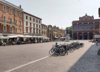 Piazza Cavour - Negozio Corso d'Augusto
 
181, Rimini - foto 10