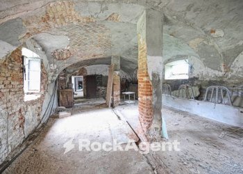 Stanza non arredata - Rustic via case sparse 18, Maranzana - photo 12