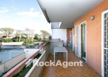 Terrazzo - Trilocale via Deserto del Gobi, Roma (zona Torrino) - foto 11