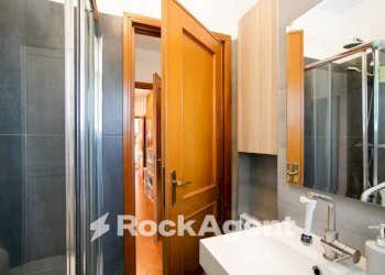 Bagno - Trilocale via Deserto del Gobi, Roma (zona Torrino) - foto 17