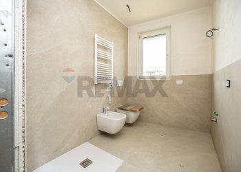 Bagno - Trilocale via Piave
 
23, Busnago - foto 18