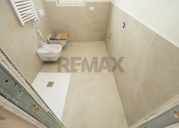 Bagno - Trilocale via Piave
 
23, Busnago - foto 20